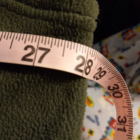 Caribou Creek Green Vest - Picture 4 of 6